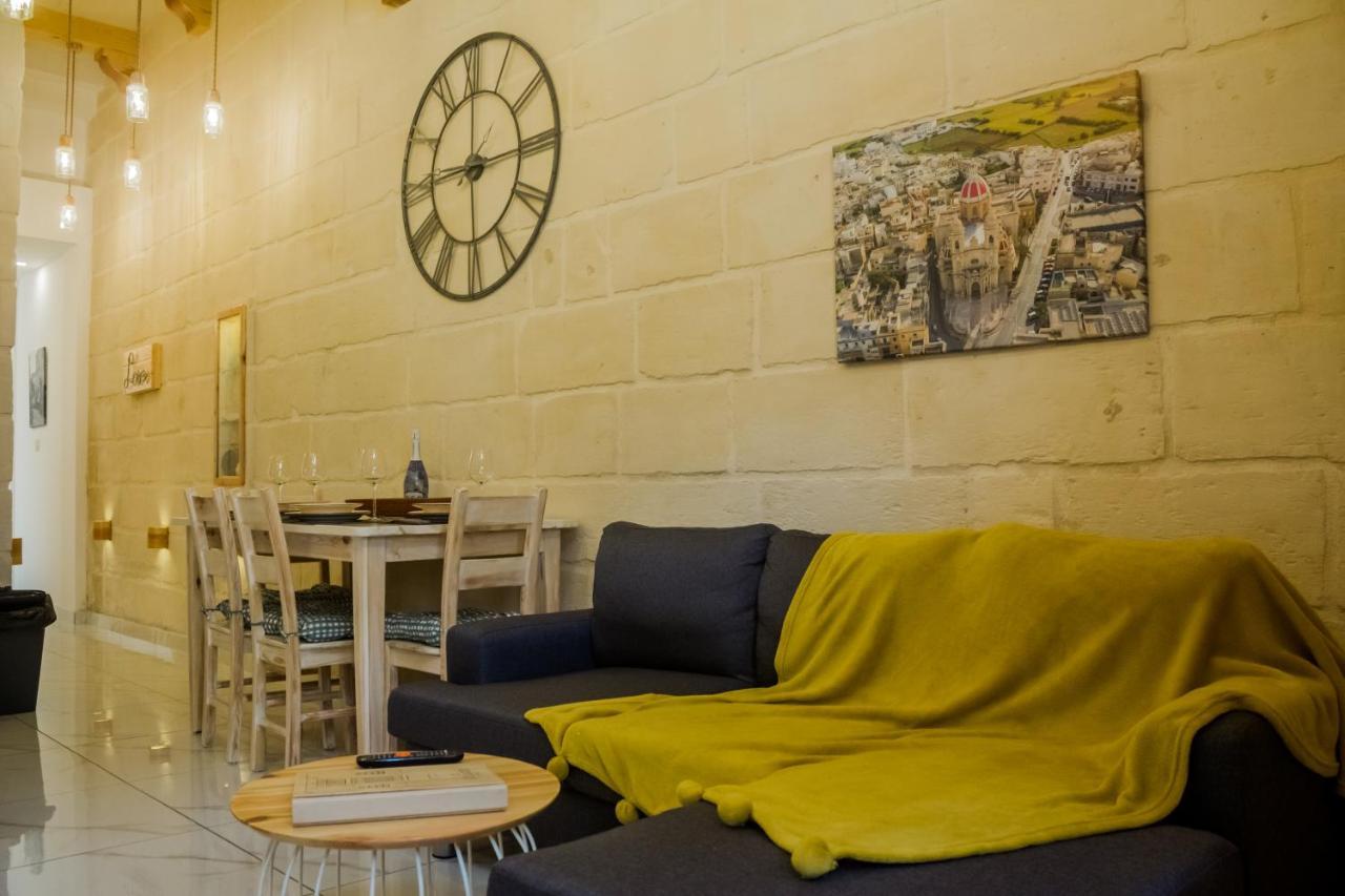 Ta' Gilard - Lovely Renovated Holiday Home Zabbar Екстер'єр фото