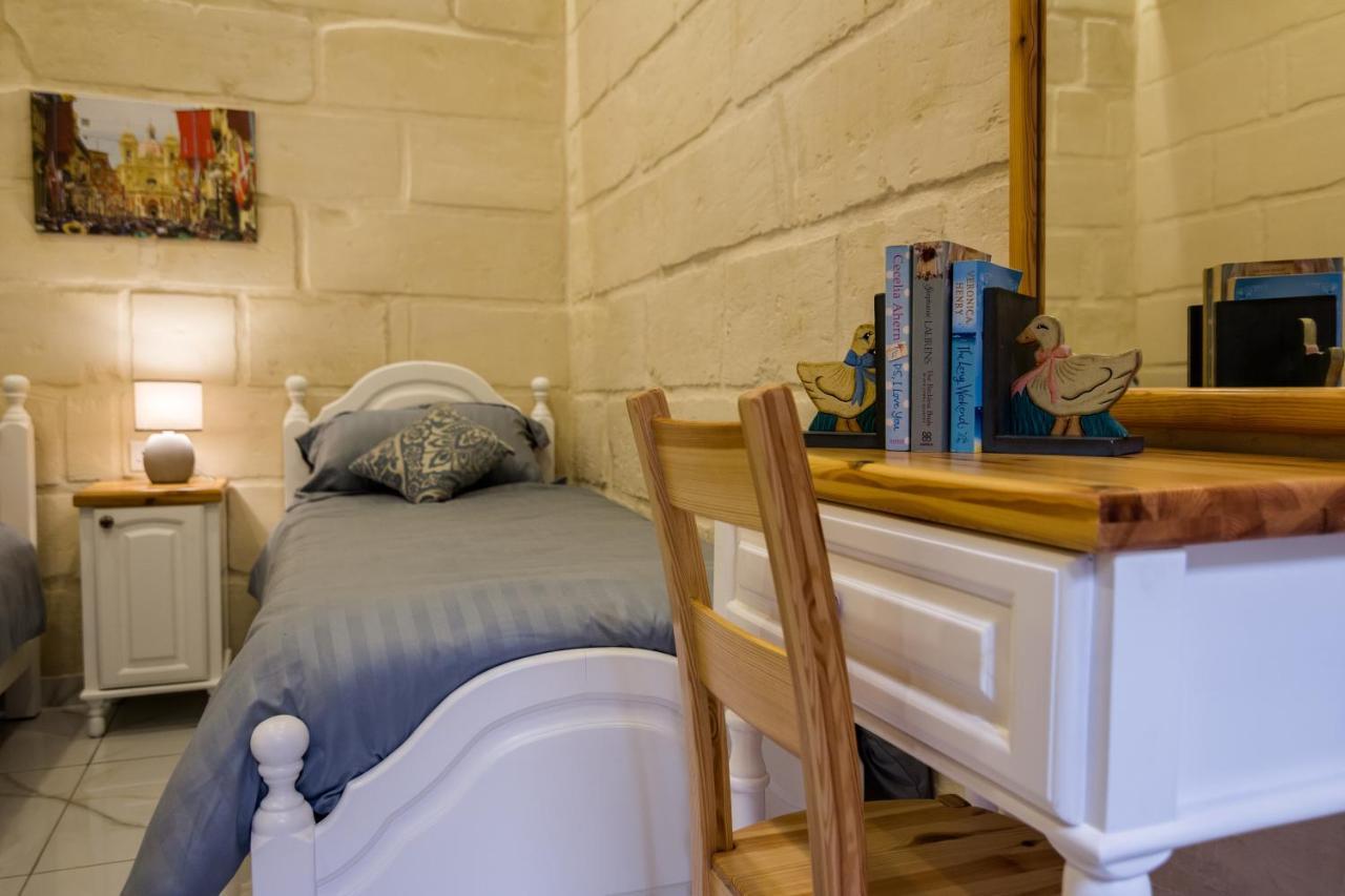 Ta' Gilard - Lovely Renovated Holiday Home Zabbar Екстер'єр фото